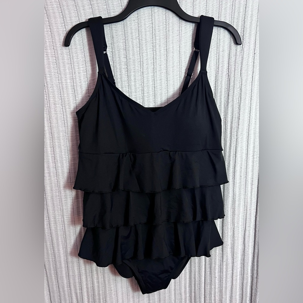 Lands' End Black Ruffled One-piece Swimsuit